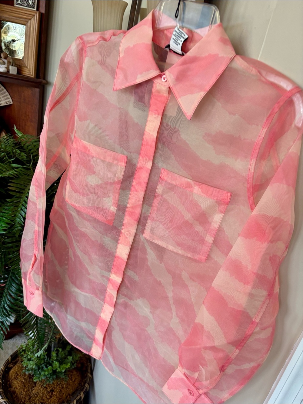 NWT Rachel Zoe Pink & Cream Sheer Camouflage Button-Up Shirt Jacket Blouse - Picture 4 of 13